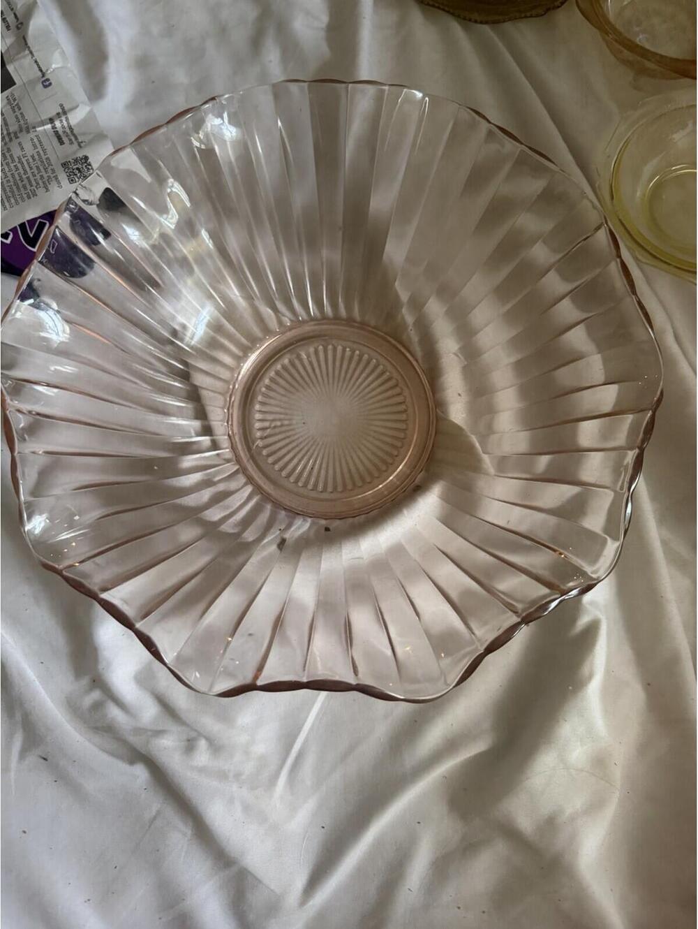 Vintage Pink Depression Glass - Ribbed Fluted Ruffled Fruit Bowl Anchor Hocking